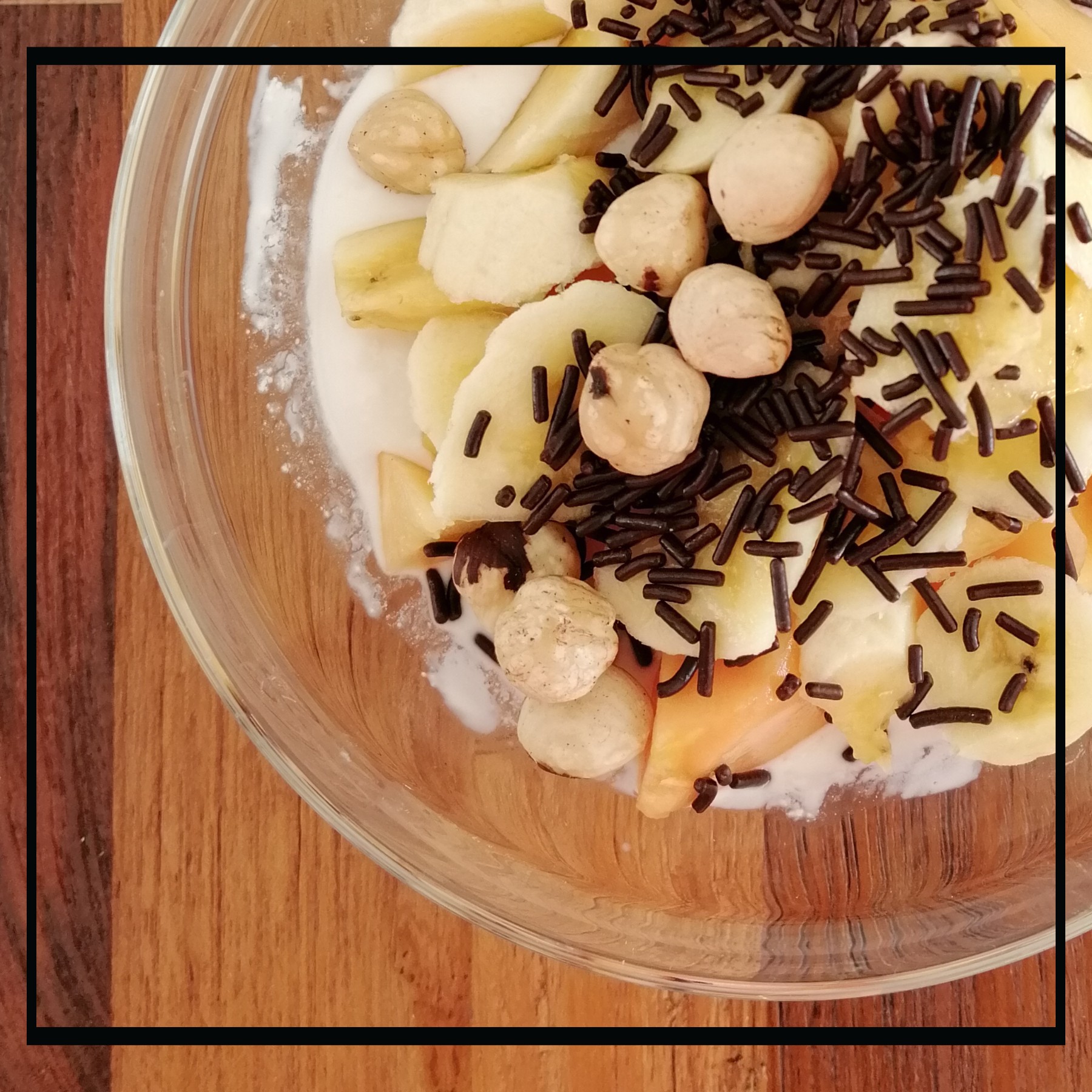 Vanillejoghurt mit Banane, Birne und Papaya – Schlemm dich fit!