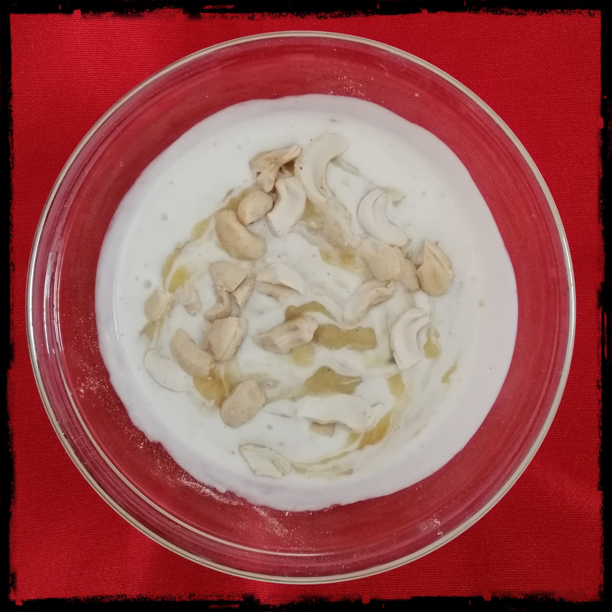 Vanillejoghurt mit Bananenmus und Cashewkernen – Schlemm dich fit!